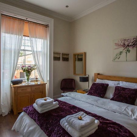 Most Central Luxury Apartment - Sleeps 4 & Free Parking! Chester Ngoại thất bức ảnh